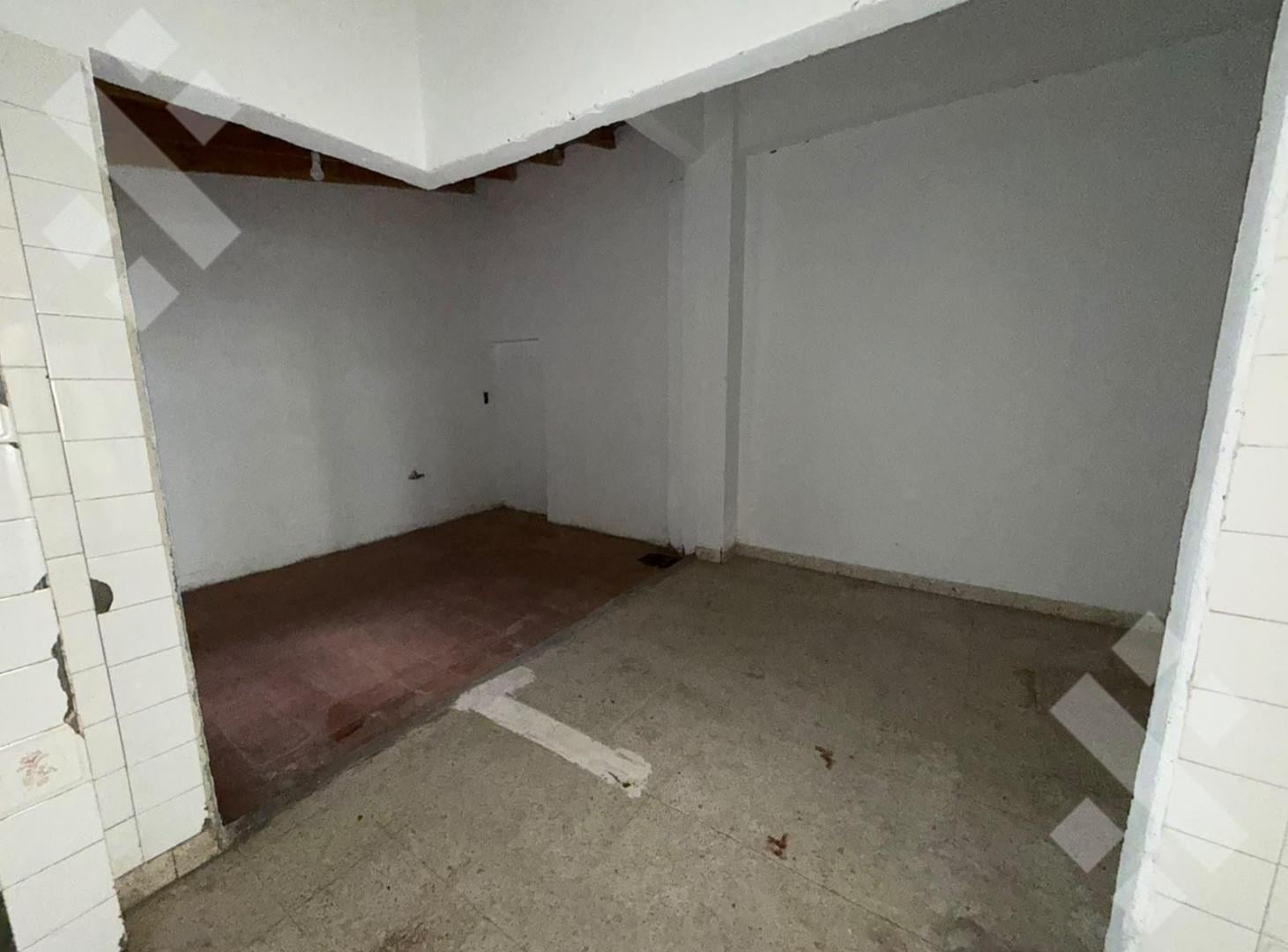 Foto de Alquiler Local Comercial - Av Olascoaga 500, imagen 4