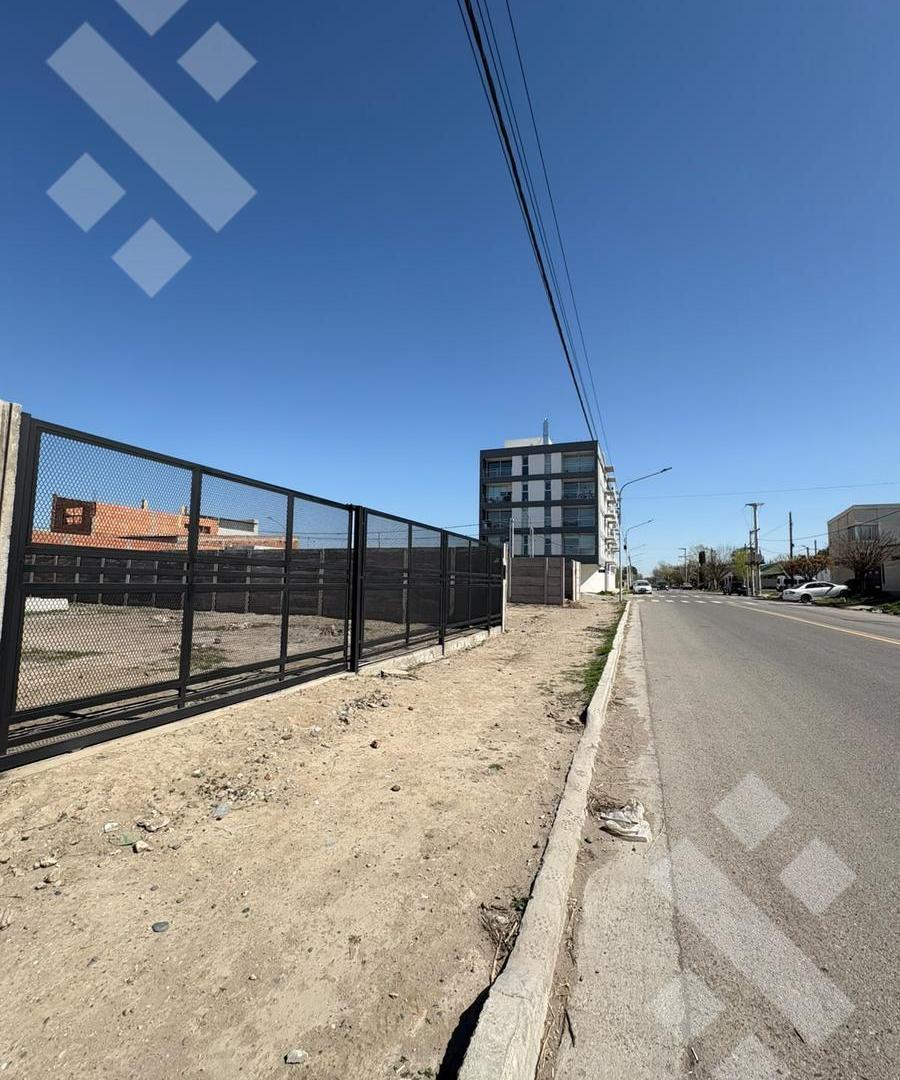 Foto de Alquiler Terreno cerrado - 300 m2 - Bº García Bayón, imagen 3
