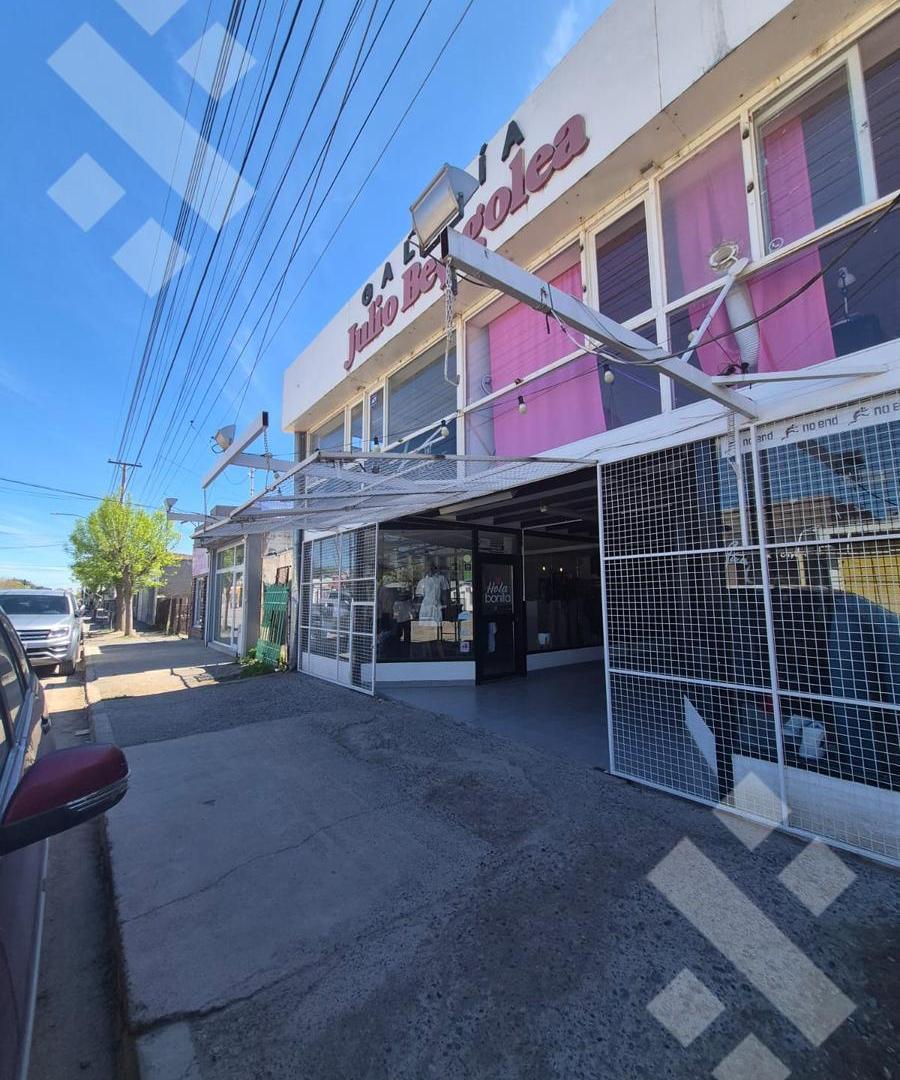Foto de En Venta | Galeria Comercial | 6 Locales Comerciales | Fernandez Oro, imagen 3