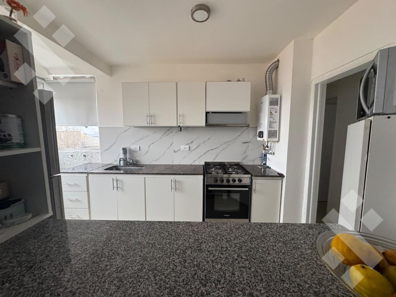 Foto de Se alquila | Departamento de 3 dormitorios | Barrio Mercantiles, imagen 1