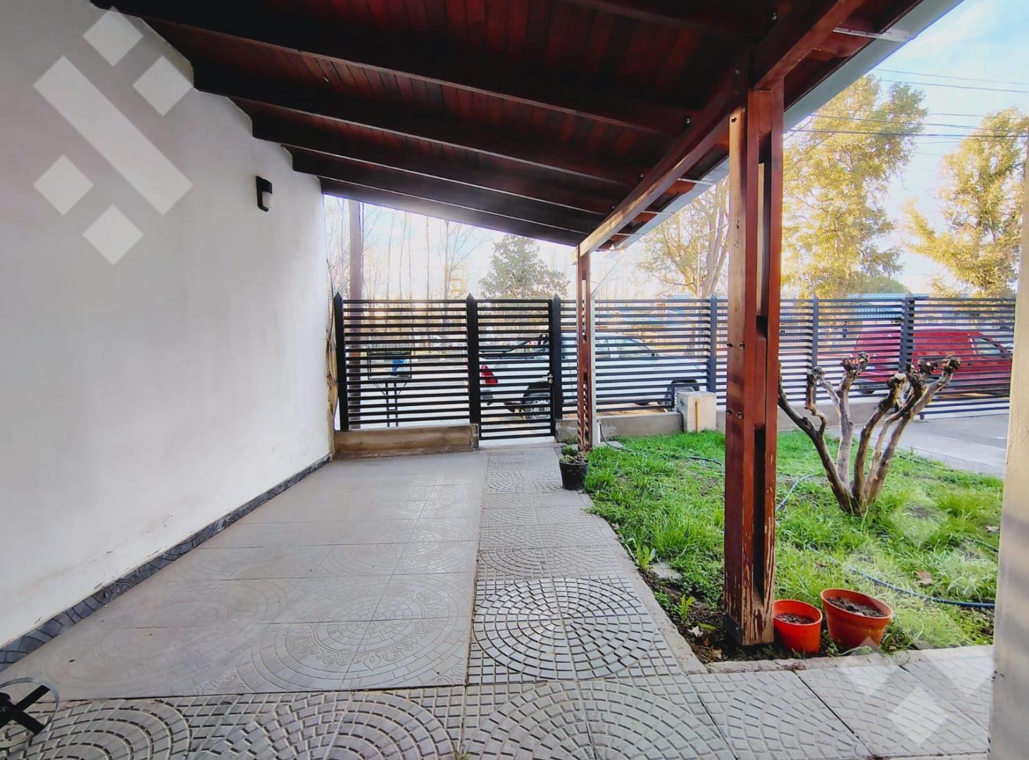 Foto de En Venta | Casa Quincho | Apto Credito | Centenario, imagen 2