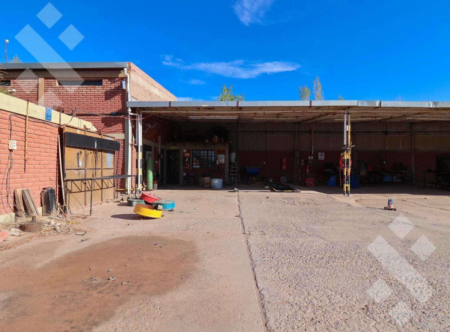 Foto de VENTA BASE INDUSTRIAL -PARQUE INDUSTRIAL - RINCÓN DE LOS SAUCES, imagen 2