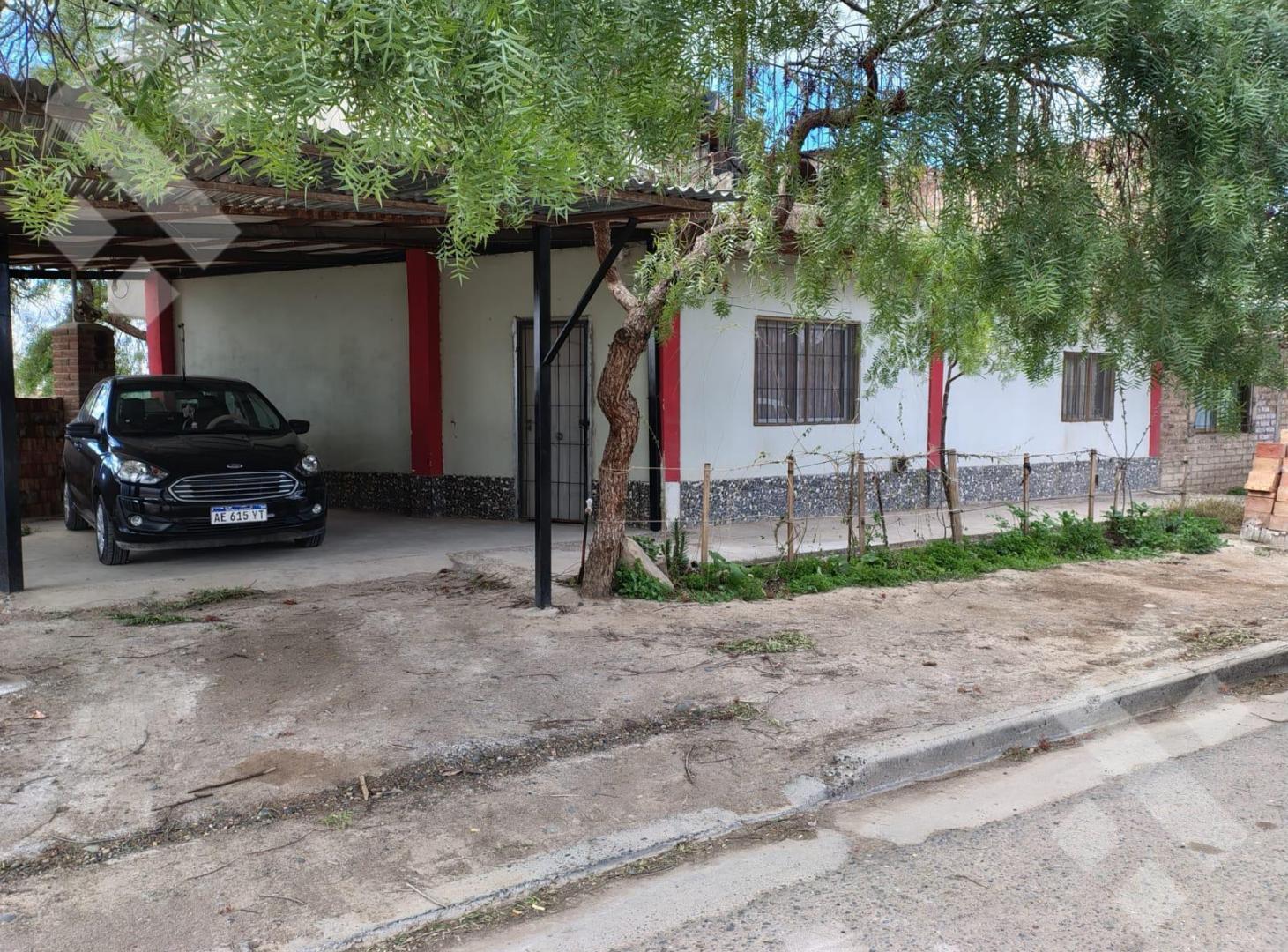 Foto de Venta de Casa 5 domitorios, San Isidro, Campo Grande, Río Negro, imagen 2