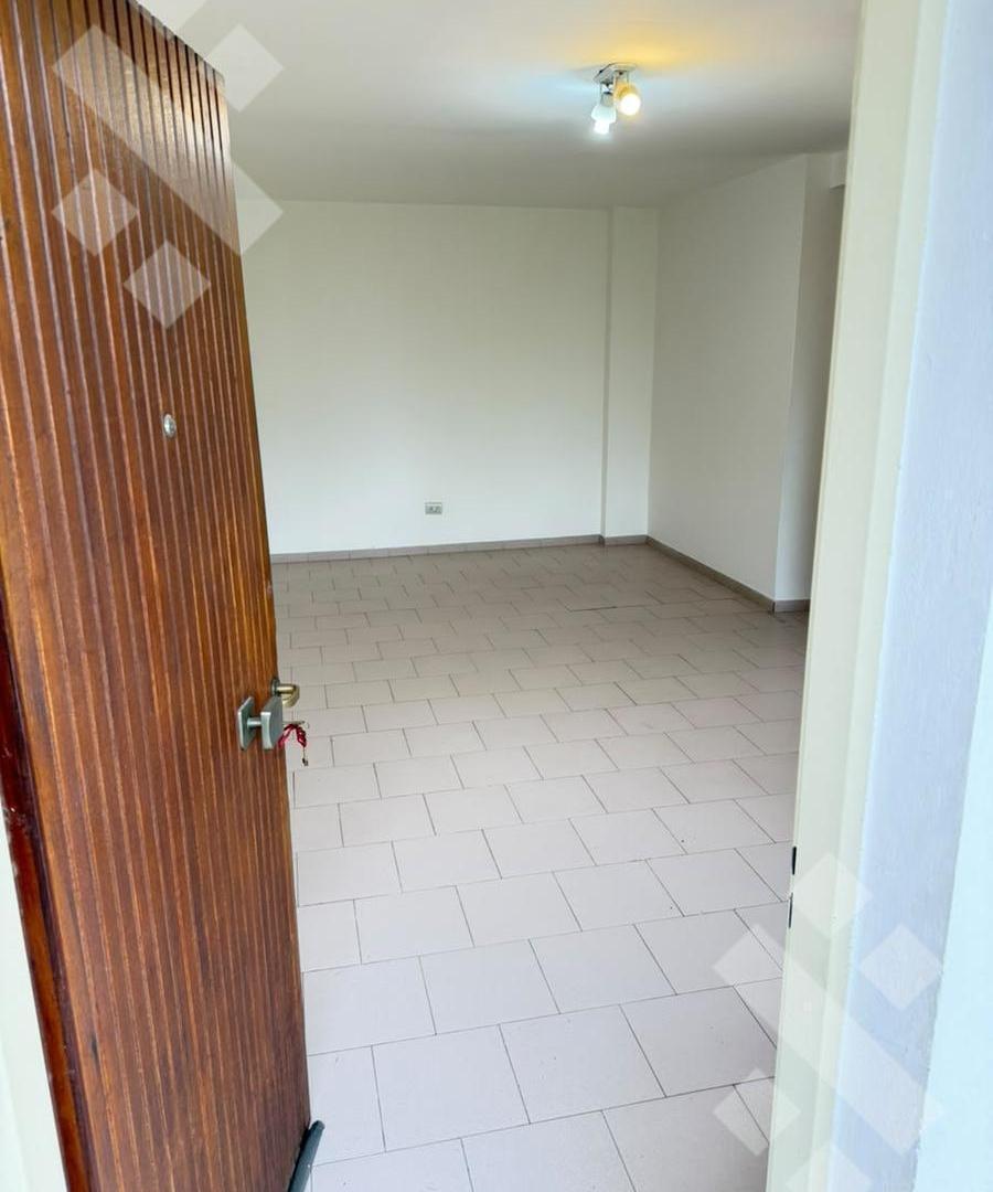 Foto de En Alquiler | Departamento de 2 Dormitorios | Zona Centro | Plottier, imagen 2