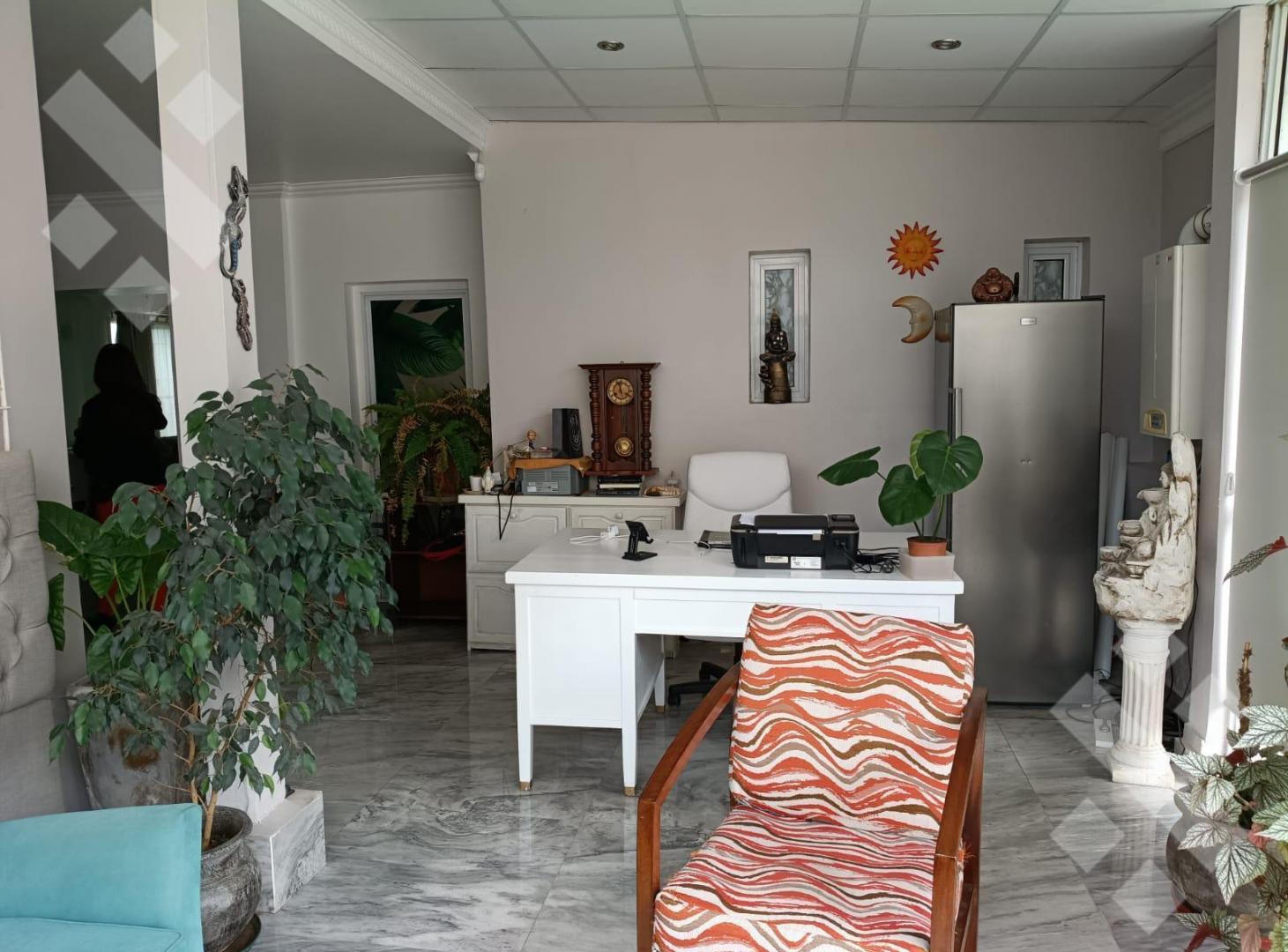 Foto de Venta casa 4 dormitorios - Area centro sur - Perito Moreno 800, imagen 4