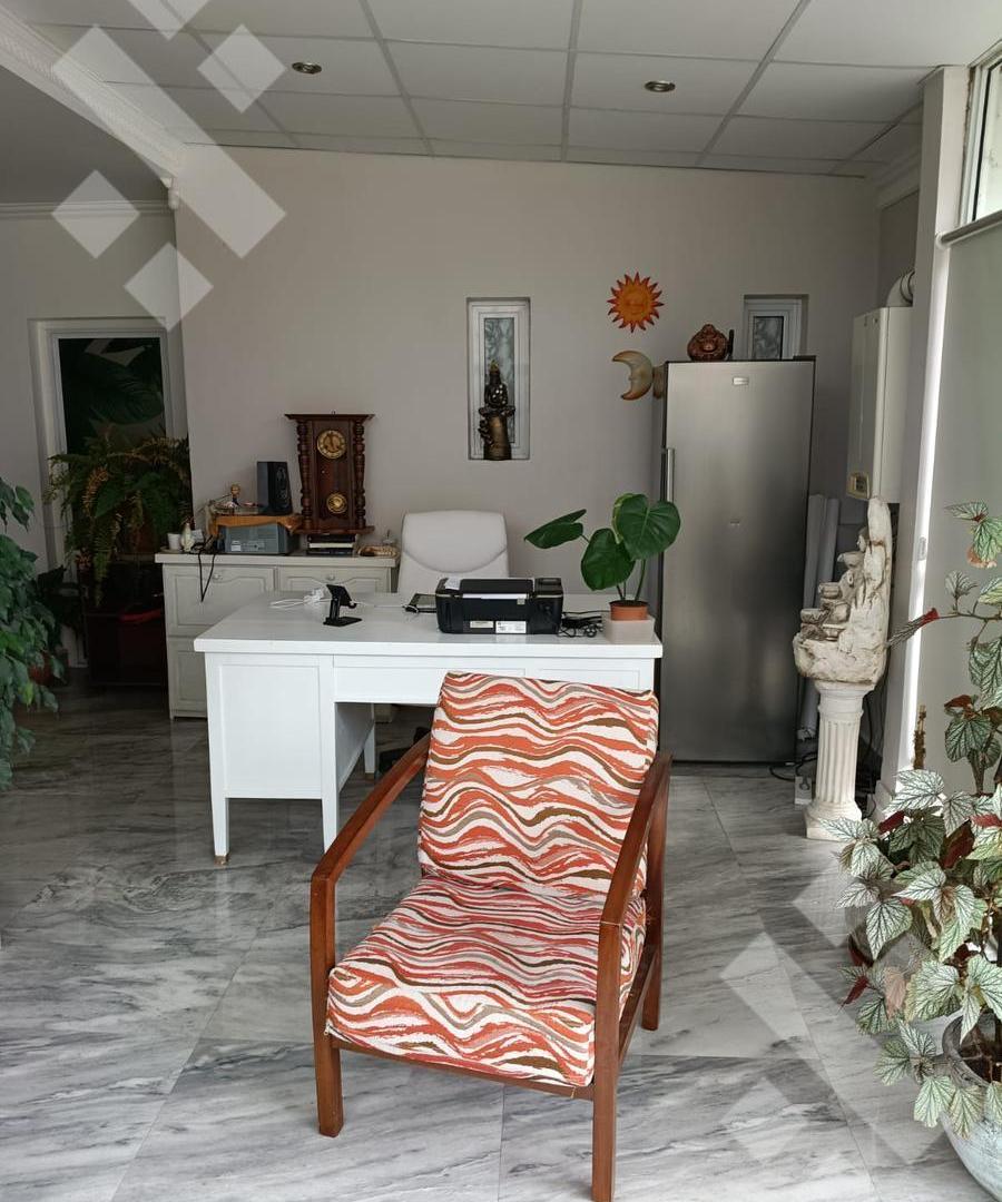 Foto de Venta casa 4 dormitorios - Area centro sur - Perito Moreno 800, imagen 3