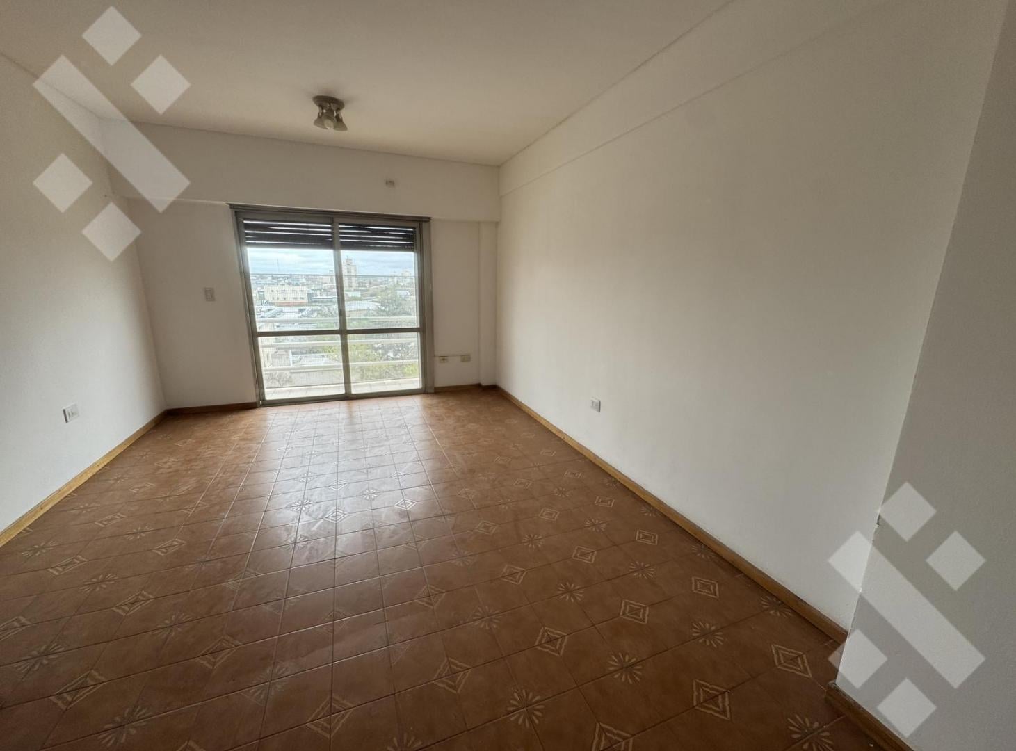 Foto de Alquiler Departamento 3 dormitorios centro Cipolletti, imagen 4