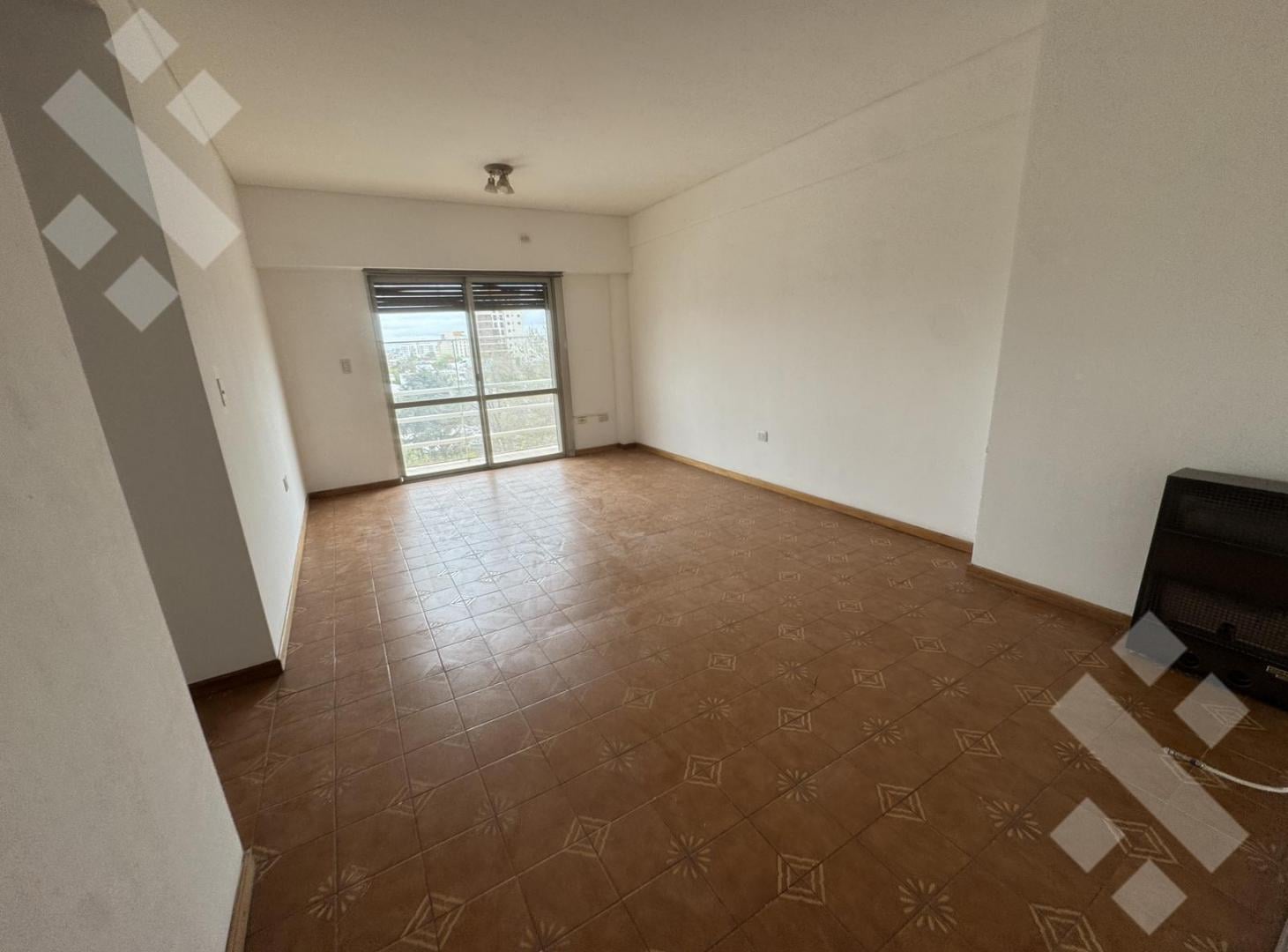 Foto de Alquiler Departamento 3 dormitorios centro Cipolletti, imagen 1