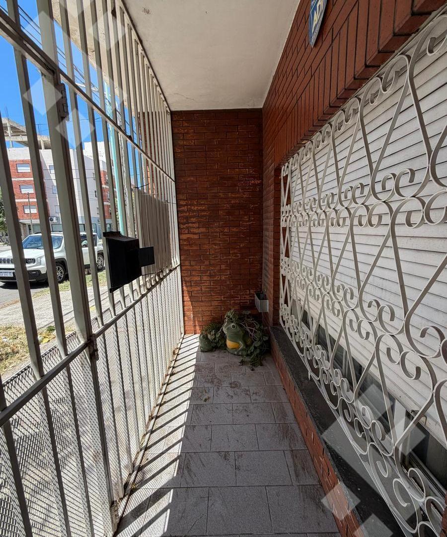 Foto de VENDE CASA 2 DORMITORIOS A RECICLAR - APTO DESARROLLO, imagen 1