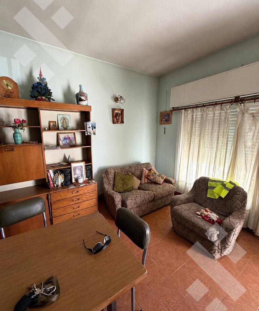 Foto de VENDE CASA 2 DORMITORIOS A RECICLAR - APTO DESARROLLO, imagen 3