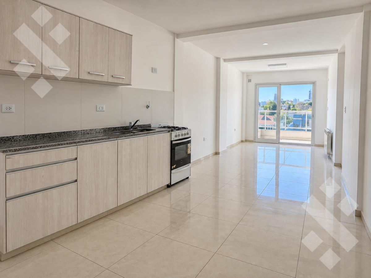 Foto de VENTA Departamento 1 Dormitorio con Cochera - Area Centro Neuquen, imagen 1