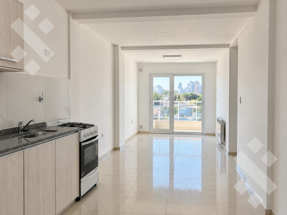 Foto de VENTA Departamento 1 Dormitorio con Cochera - Area Centro Neuquen, imagen 2
