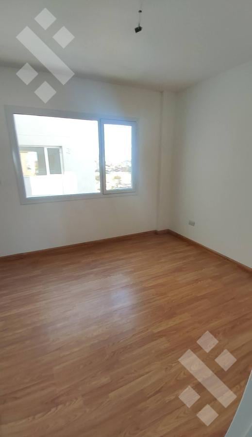 Foto de VENTA Departamento 1 Dormitorio con Cochera - Area Centro Neuquen, imagen 5