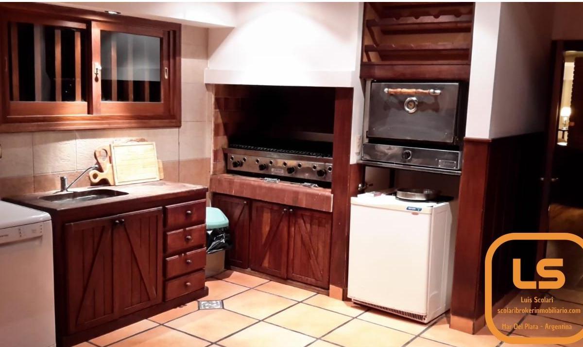 Espectacular Residencia en Venta o Alquiler Temporario. 2