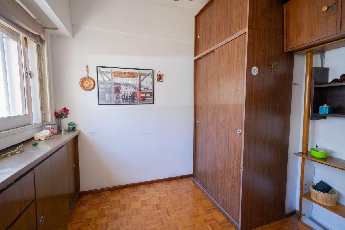 Departamento de 83 m² construidos con 3 dormitorios en venta en Almagro Norte
