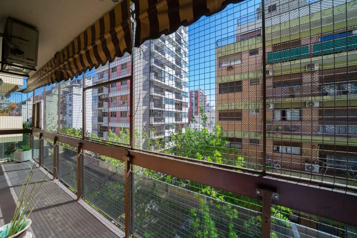 Departamento de 83 m² construidos con 3 dormitorios en venta en Almagro Norte 4