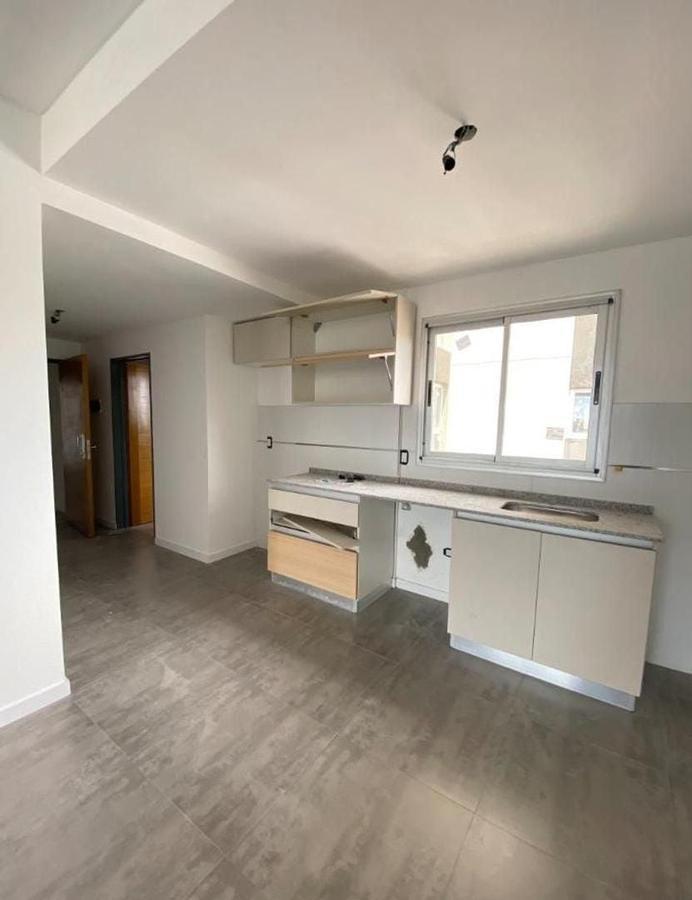 Venta | Monoambiente C/ Balcón a Estrenar | Flores 4