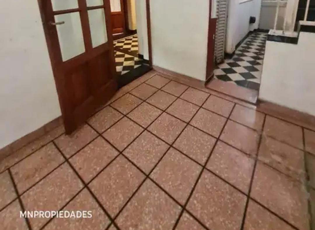 Venta / PH Tipo Casa 4 Ambientes con Cochera / Floresta 2
