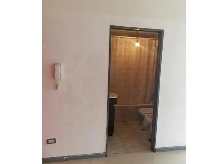 Departamento monoambiente en alquiler en Liniers 2