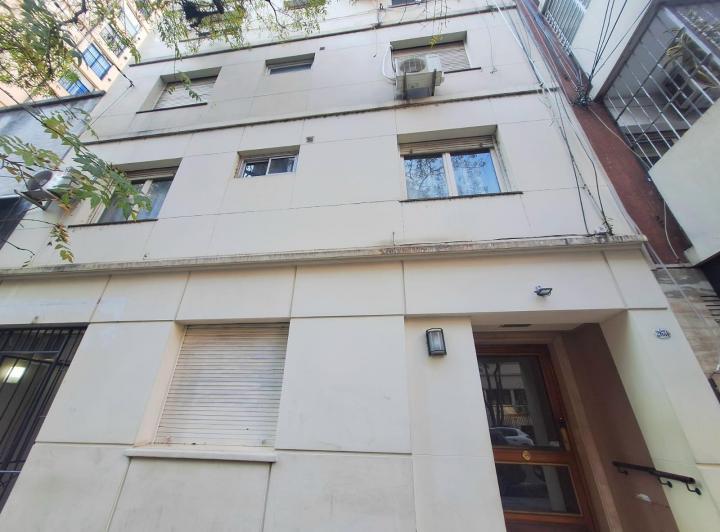 ALQUILER Departamento 2 ambientes al frente / zona parque las Heras 1