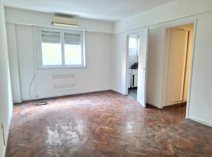 ALQUILER Departamento 2 ambientes al frente / zona parque las Heras 3