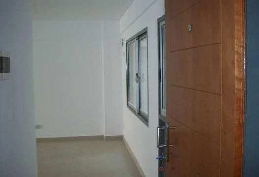 Departamento monoambiente en alquiler con balcón / ALMAGRO 2