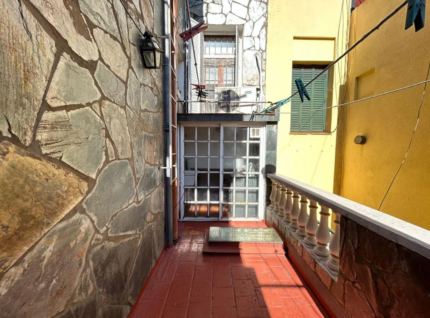 Casa 5 ambientes - Liniers 3