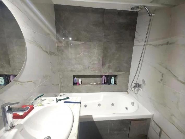 Casa de 2 plantas con terraza en Monte Castro - Apto Crédito
