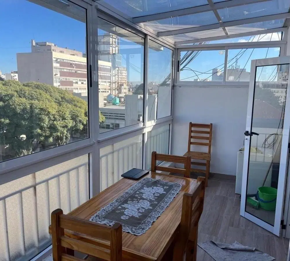 Venta departamento 2 ambientes con gran balcón en Caballito 5
