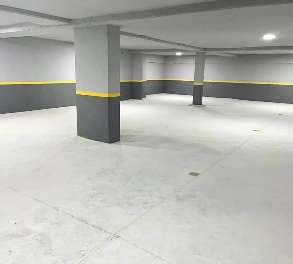 Cochera en Flores 1