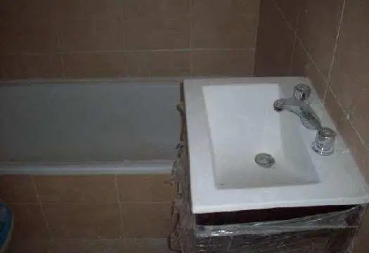 Departamento monoambiente en alquiler con balcón / ALMAGRO 1