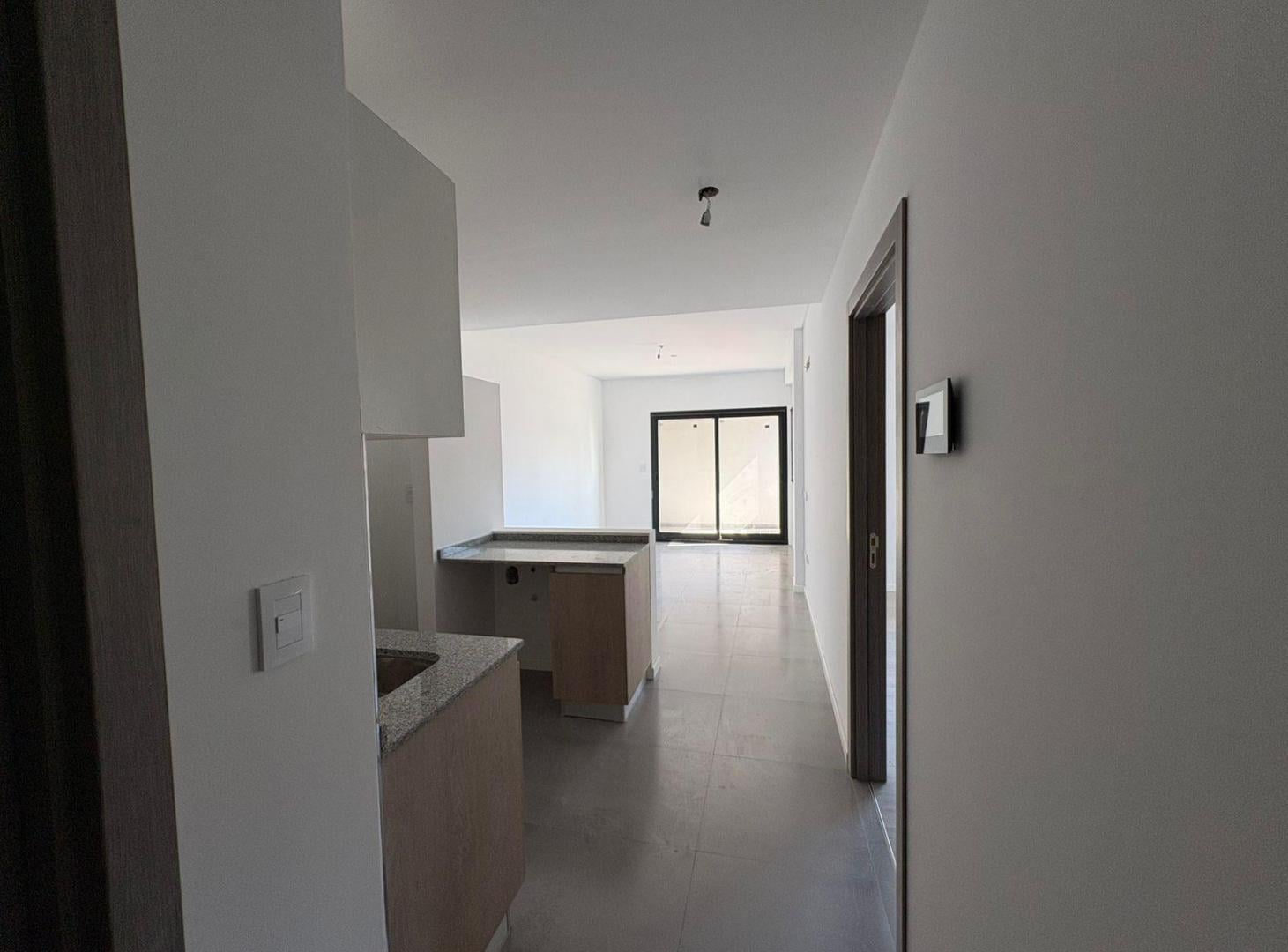 Foto de Departamento en alquiler a estrenar con cochera / Floresta., imagen 3