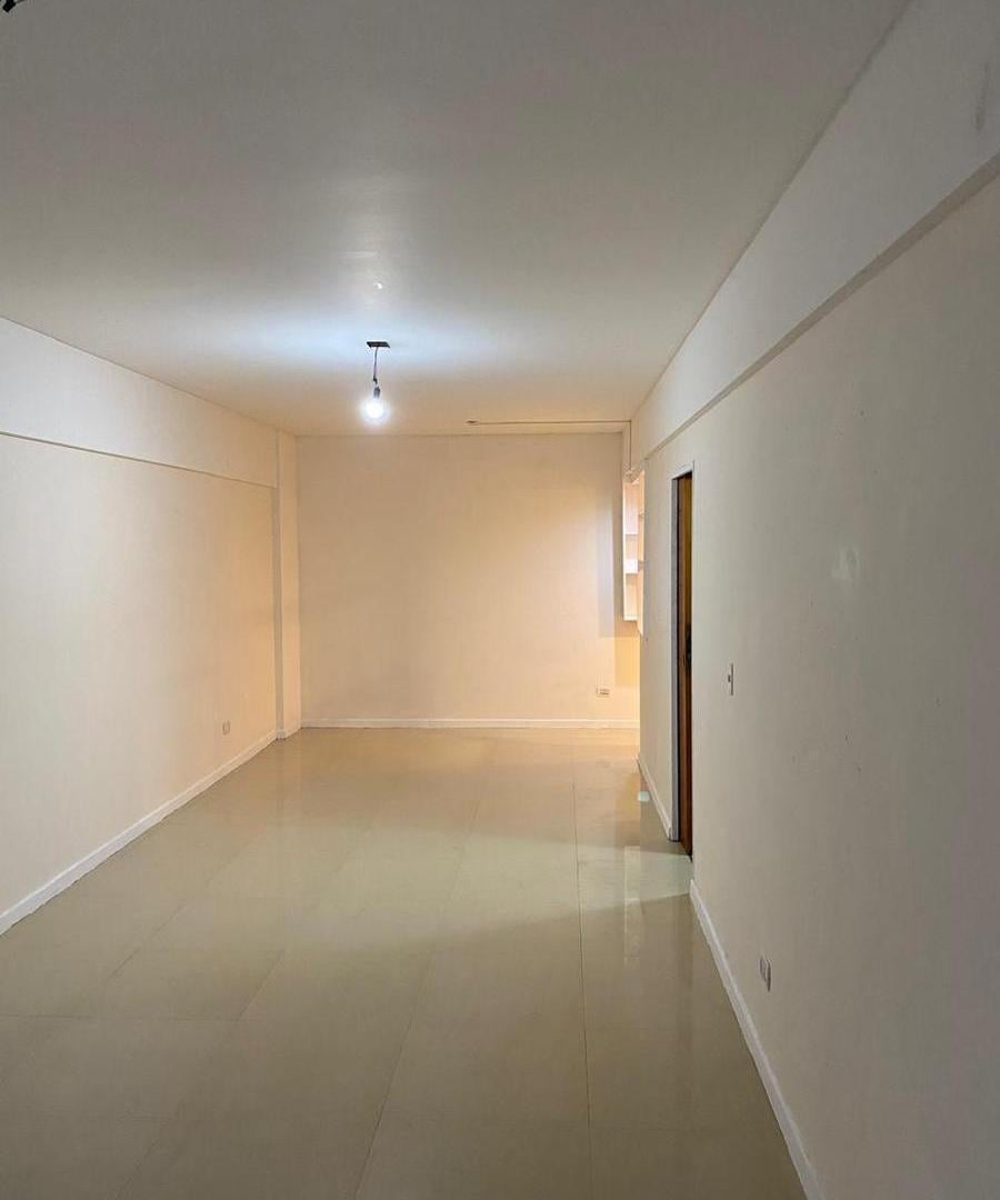 Foto de Departamento en alquiler en Liniers., imagen 2