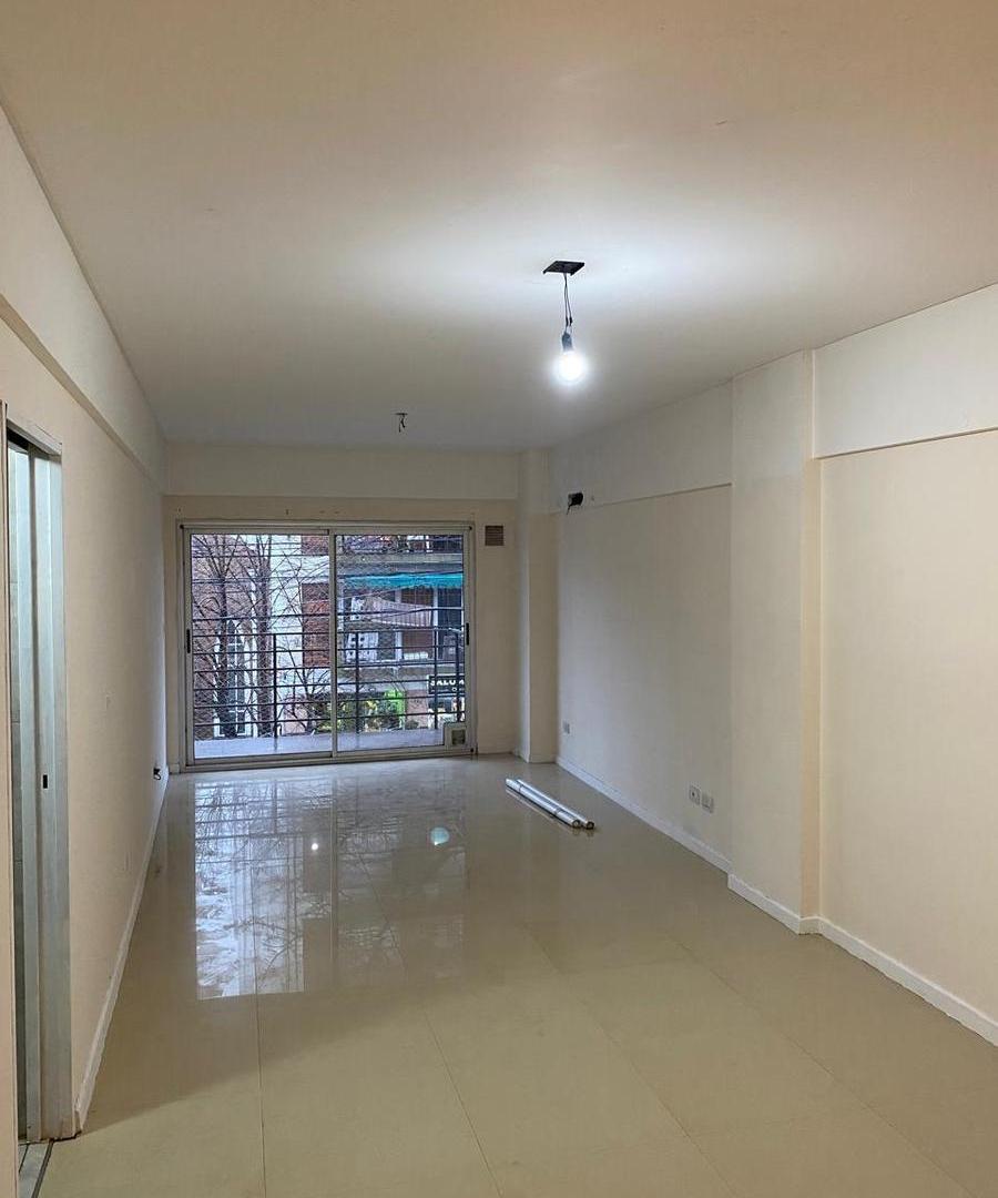 Foto de Departamento en alquiler en Liniers., imagen 3