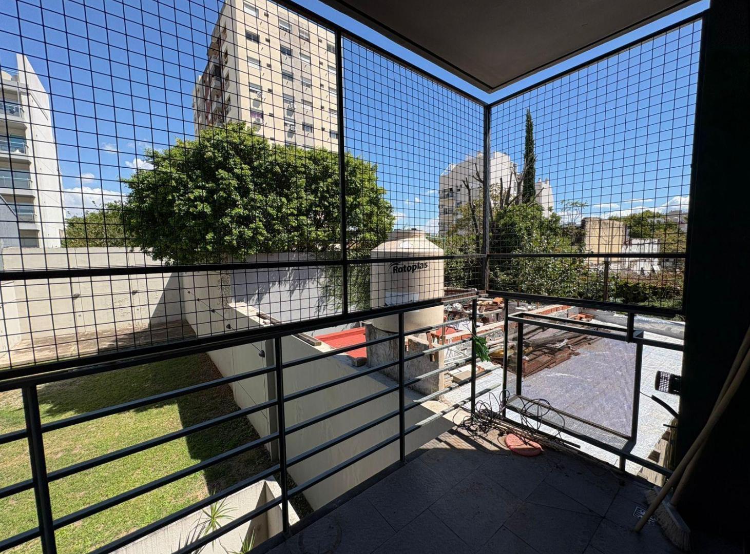 Foto de Venta! Monoambiente divisible con balcon en Liniers., imagen 5