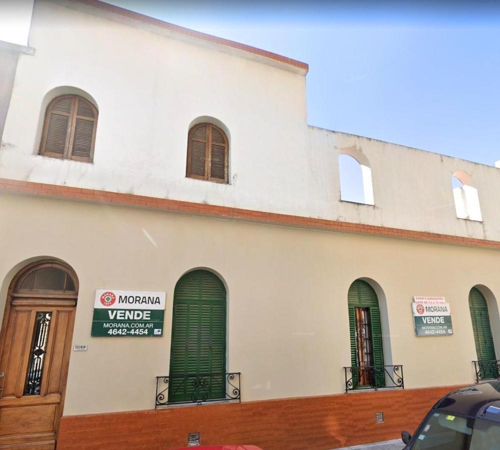 Foto de Venta | Casa sobre lote de 10x13 | Exc. Ubicación | Liniers., imagen 1