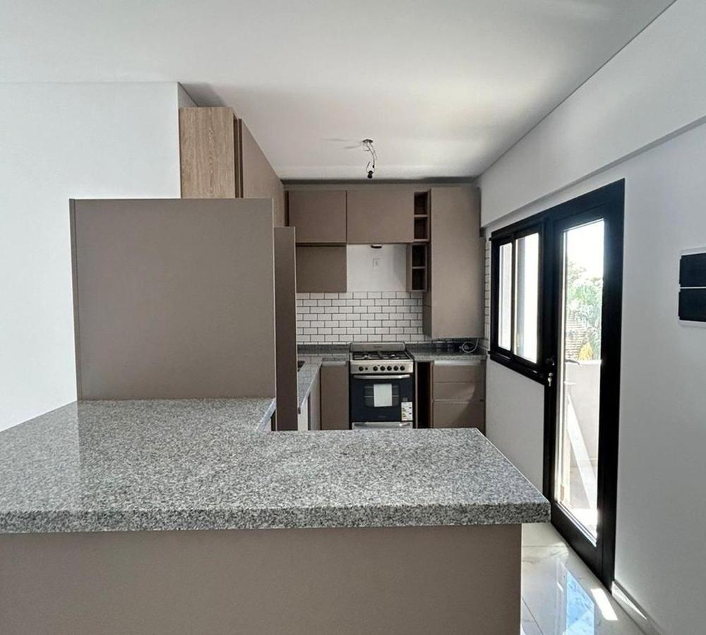 Foto de Semipiso a estrenar | 4 ambientes | 2 cocheras | Villa Luro, imagen 4