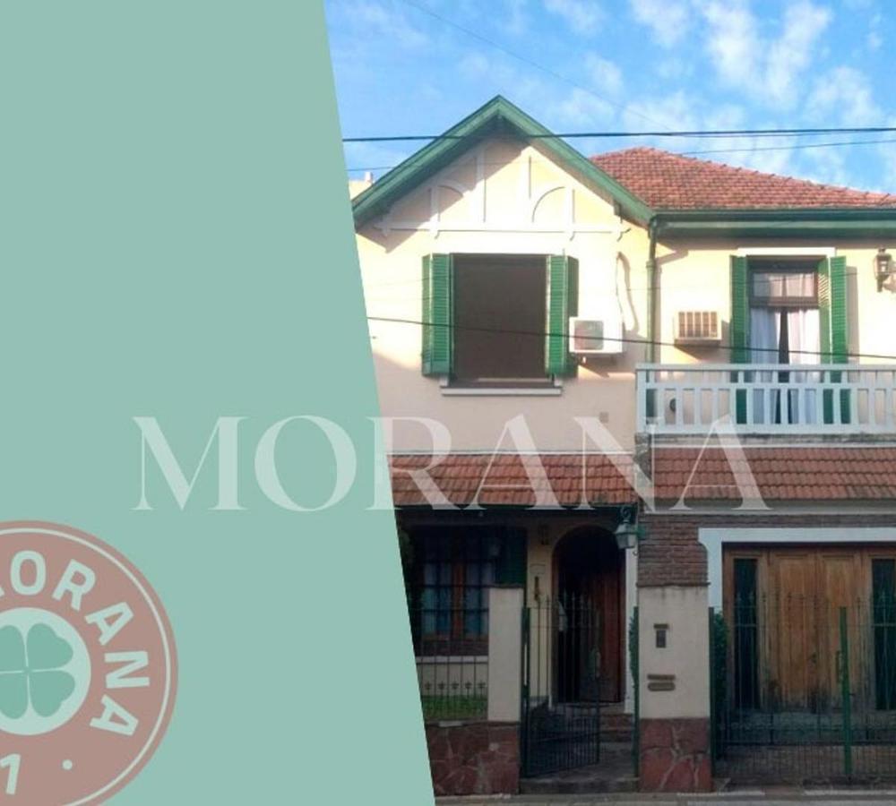 Foto de Venta | Casa 4 ambientes | De estilo ingles | Liniers., imagen 3