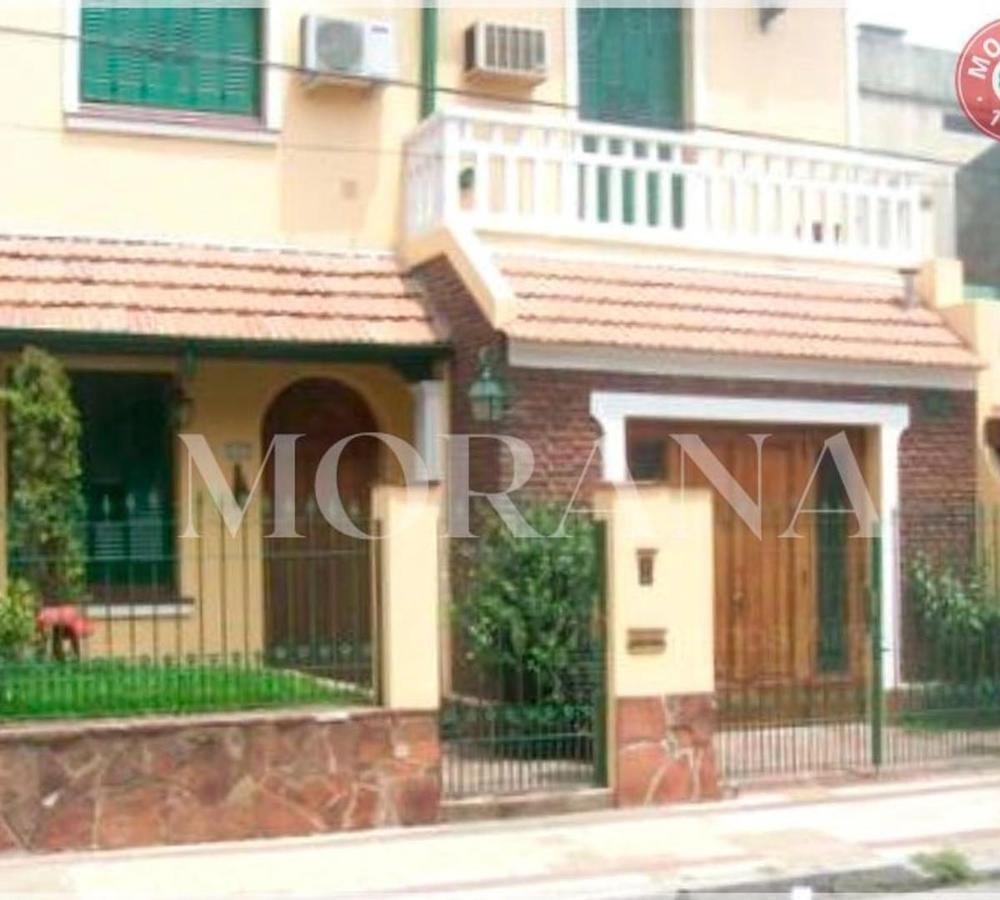 Foto de Venta | Casa 4 ambientes | De estilo ingles | Liniers., imagen 1