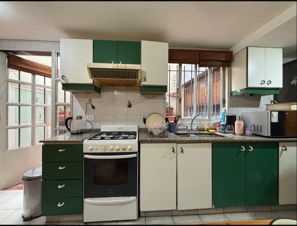 Foto de Departamento 4 ambientes con cochera y baulera en Caballito., imagen 2