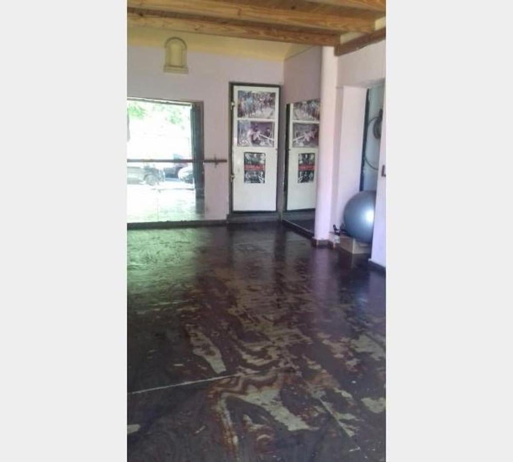 Foto de PH en Venta | 4 ambientes c/ local | Villa Luro, imagen 5