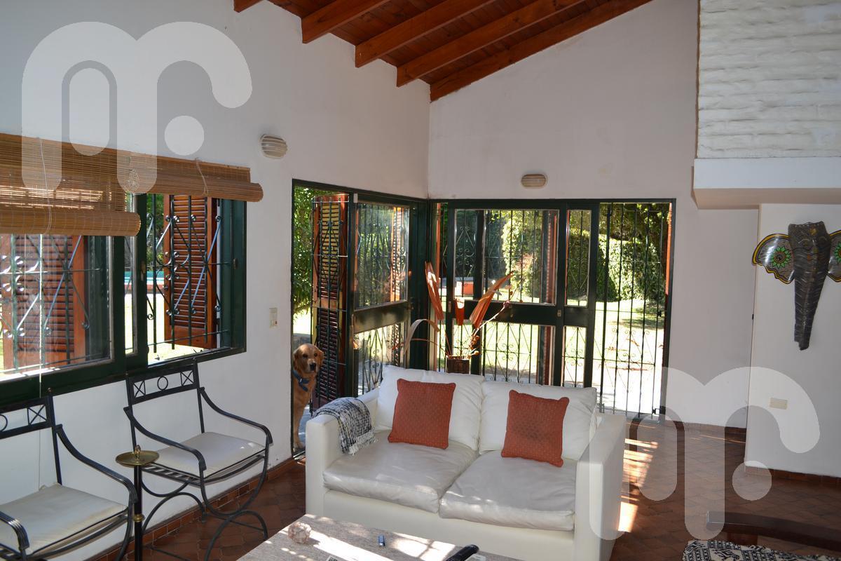 Venta Casa 3 Dorm. Villa Elisa 4