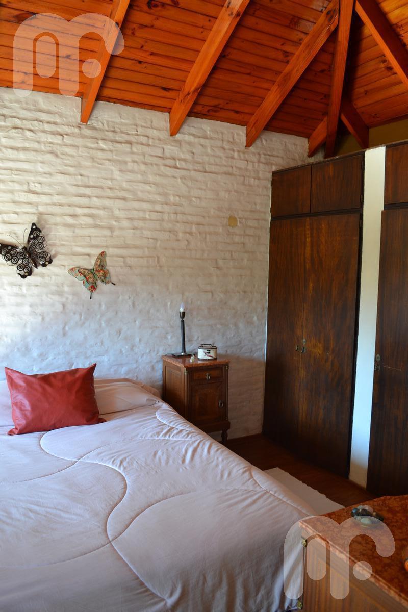 Venta Casa 3 Dorm. Villa Elisa 1