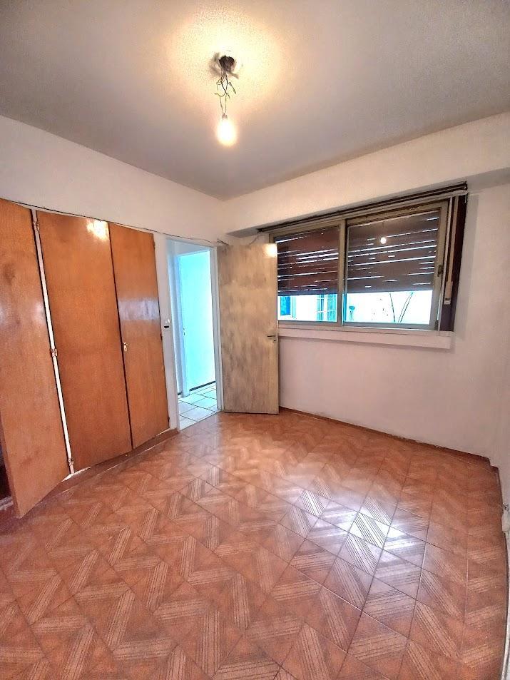 Depto 3 Amb con 2 Patios. Venta. Villa Luro 5