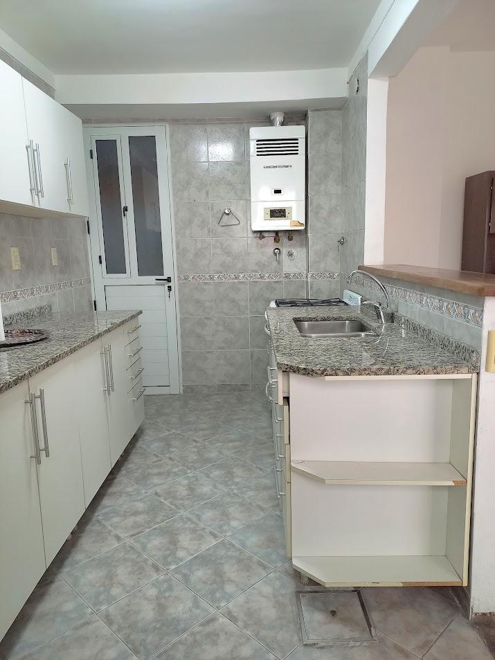 Depto 3 Amb con 2 Patios. Venta. Villa Luro 4