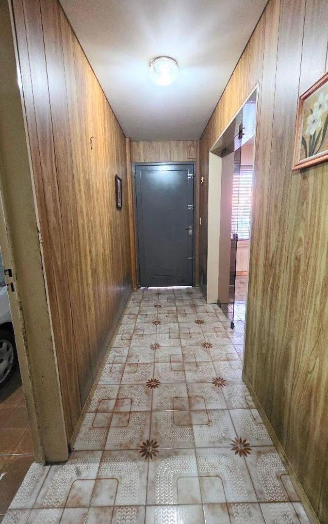 Foto de Lote 8,66x43. sup edificable 1400m2. Venta. Liniers, imagen 4
