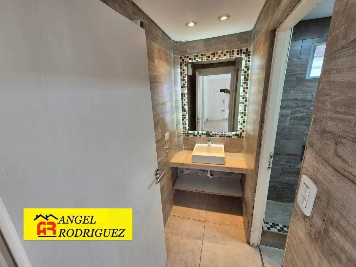 CASA EN PLANTA ALTA , APTO VIVIENDA O USO PROFESIONAL 4