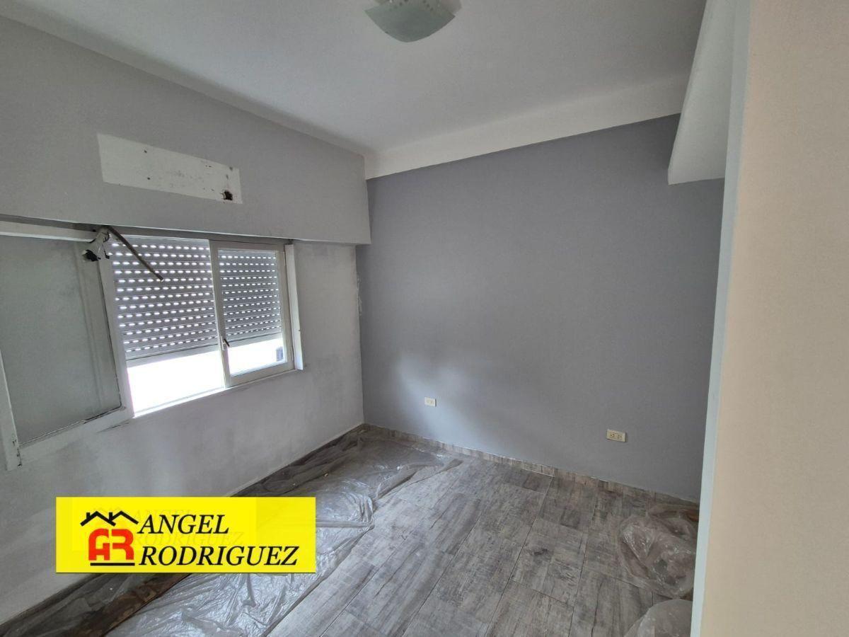 Foto de CASA EN PLANTA ALTA , APTO VIVIENDA O USO PROFESIONAL, imagen 1