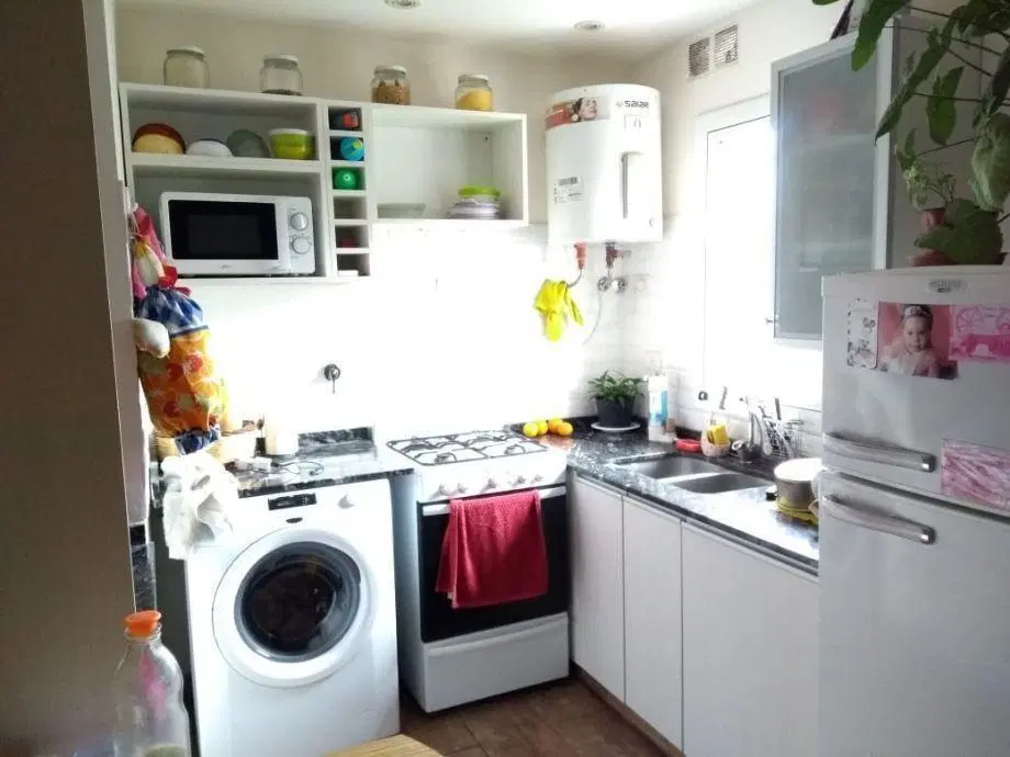 OPORTUNIDAD ,vta Departamento monoambiente al fte con cochera en San Justo 3