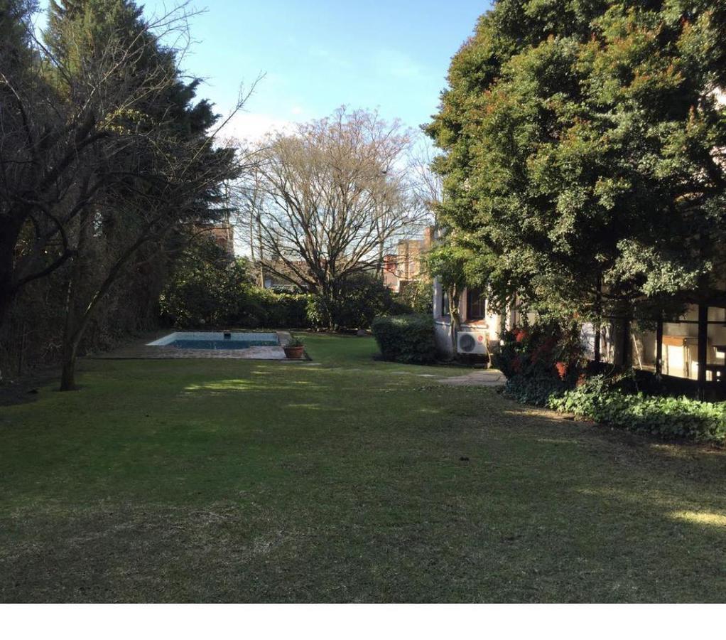 Gran Chalet en Venta: Sobre Calle Ohggins, Hurlingham 1